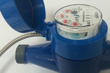 哪个光电直读远传阀控水表厂家值得信赖？