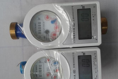 远传水表生产厂家如何挑?。空莆账母黾记?！