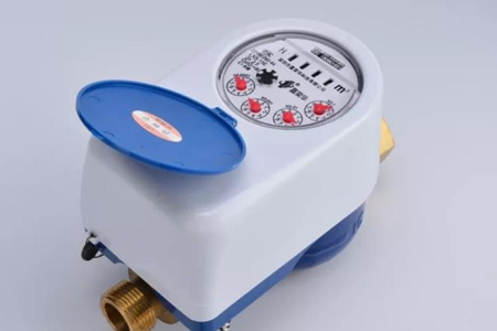 无线远传水表的出现，让抄表变得更简单！